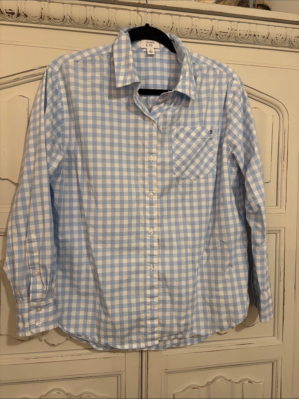 crown & ivy Light Blue and White Gingham Button-Down Shirt